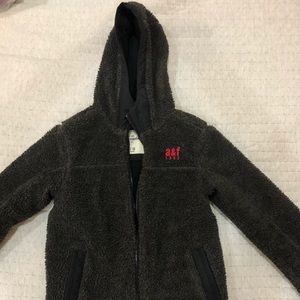 A&F BOYS FUZZY JACKET